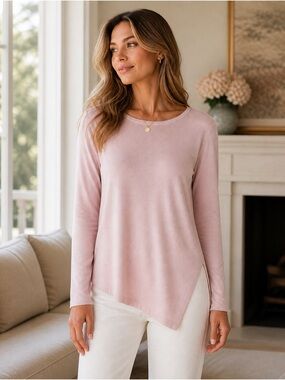 BCBGMAXAZRIA Dusty Mauve Asymmetrical Hem Lightweight Sweater XXS PTP 16.5”–21”